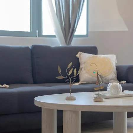 Blue Stories 1 Apartment *